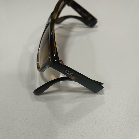 Rayban Sunglasses - Picture 6 of 6